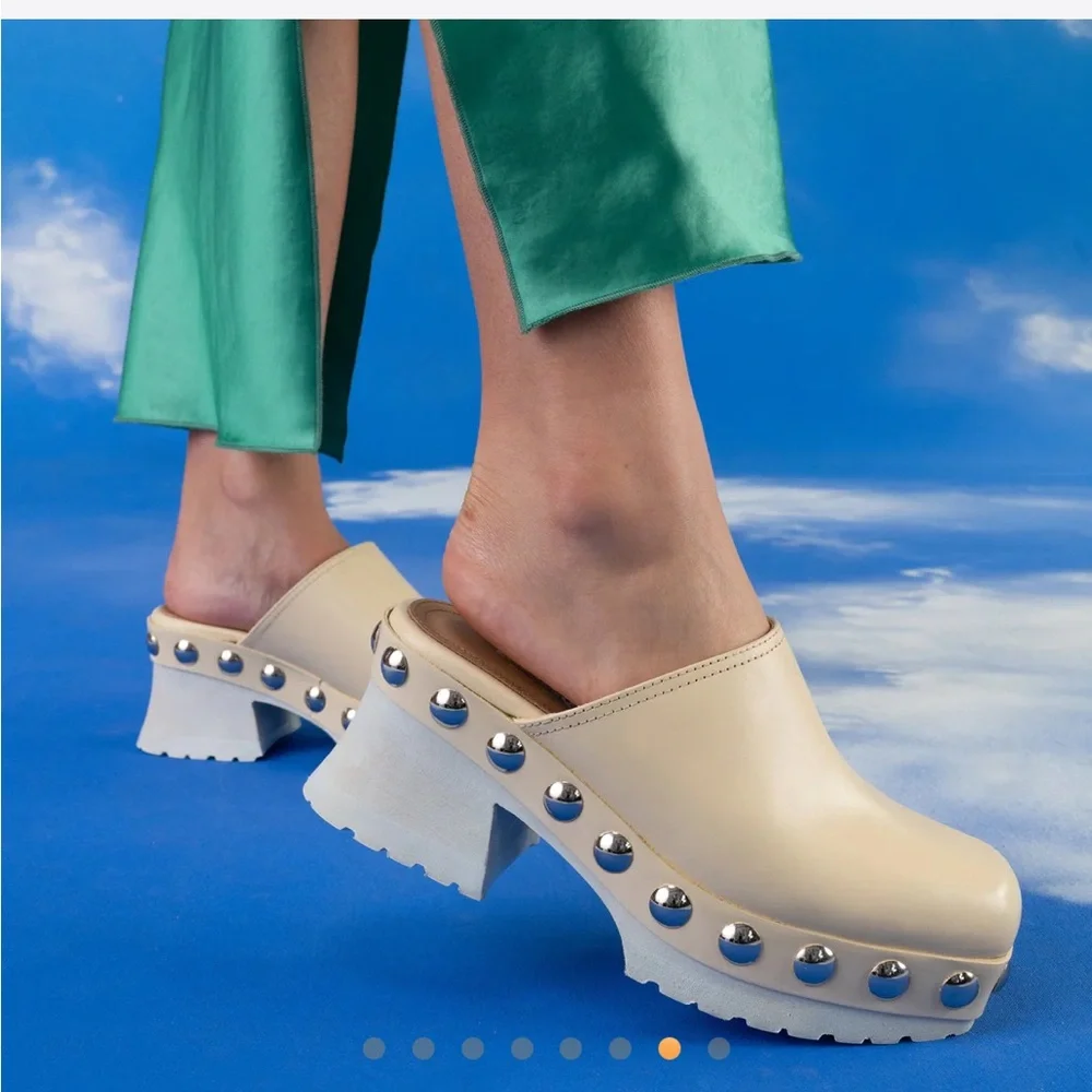 Labucq Cream Clog with Silver Studs - Picture 1 of 4